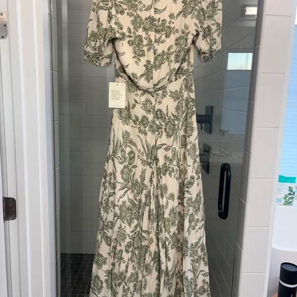 Bohme Green Floral Midi Dress - Picture 6 of 10